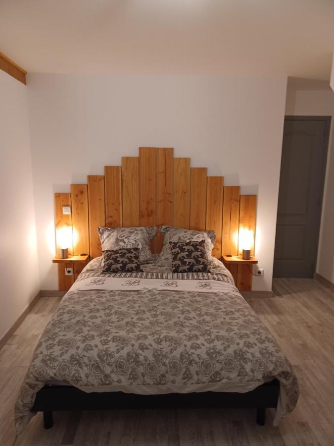 La Maison Du Bonheur Saint-Germain-Laval  Εξωτερικό φωτογραφία